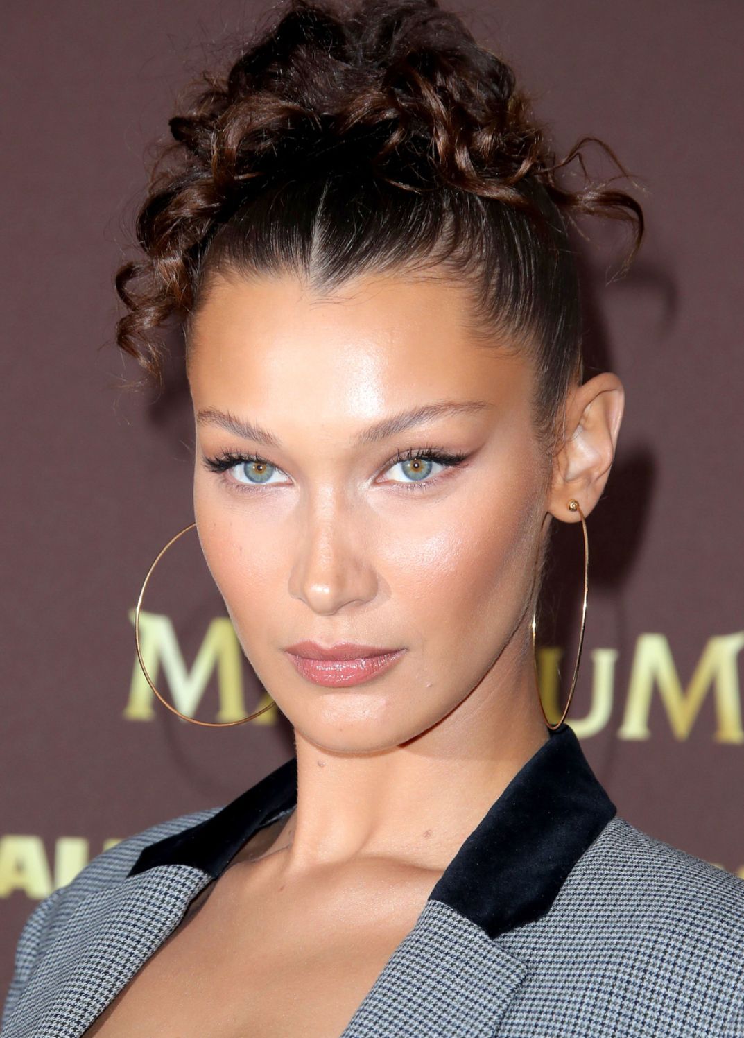 Bella Hadid Cannes Film festival 2018 Curly updo