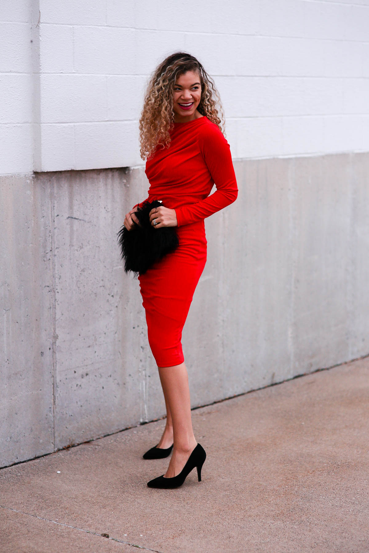 holiday outfits featuring a red dress and faux fur clutch